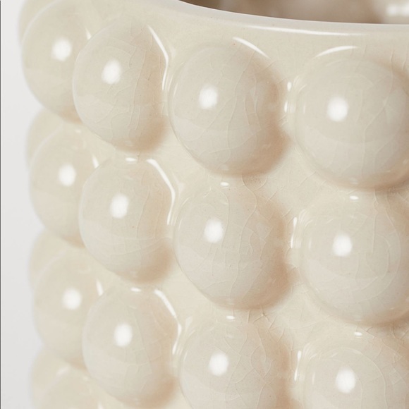 BLOGGER FAVORITE 🔥 H&M Large Plant Pot w Bubbles - Picture 3 of 4